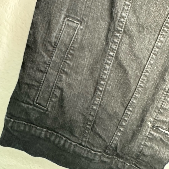 Harry Potter Ravenclaw Black Jean Jacket Size Medium - Picture 6 of 8